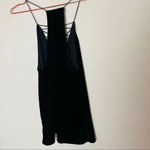 NWOT Revolve Cami NYC Black Velvet Criss Cross Top Small - Picture 6 of 8